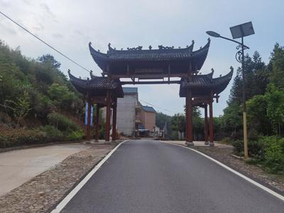 微改造 精提升 常山縣球川鎮(zhèn)東坑村旅游環(huán)境“展新顏”